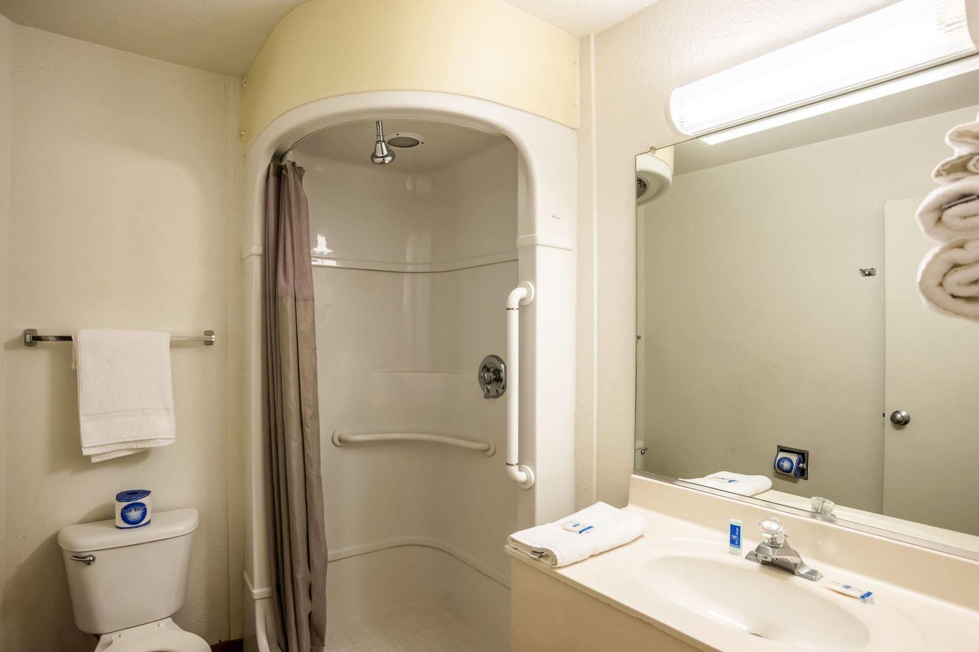 Oyo Hotel Уиллкокс Экстерьер фото